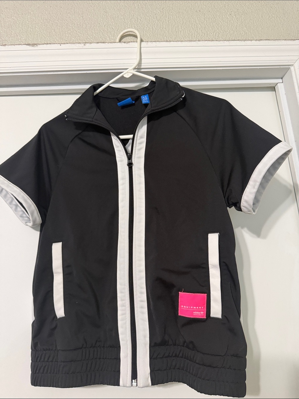 Adidas girls Vest M